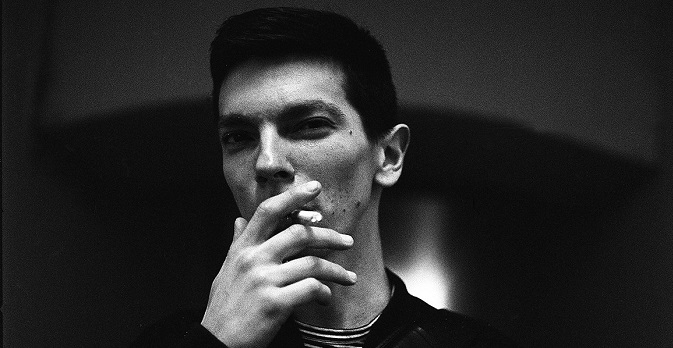 Un oscuro gorgo elettronico