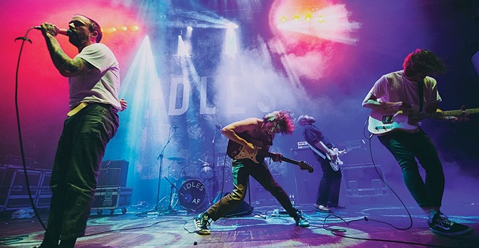 Do you hear that thunder?