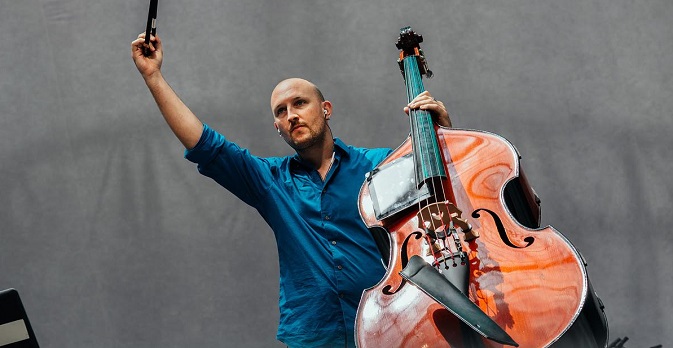 Ritornelli e mosaici in elettroacustico splendore