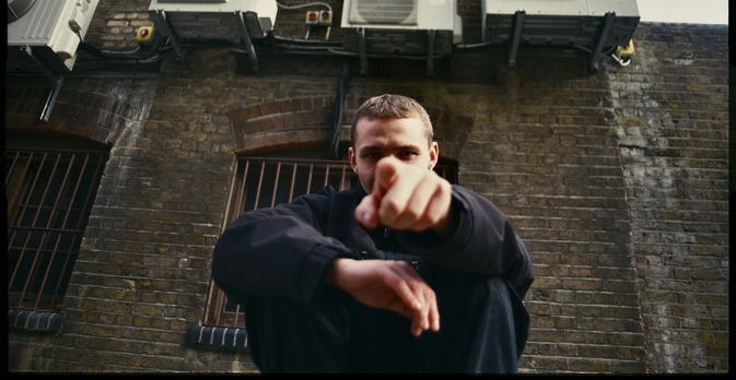 Ogni sentimento è un filo sottile