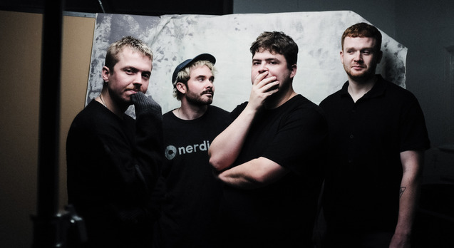 Nuova distopia dance-gaze