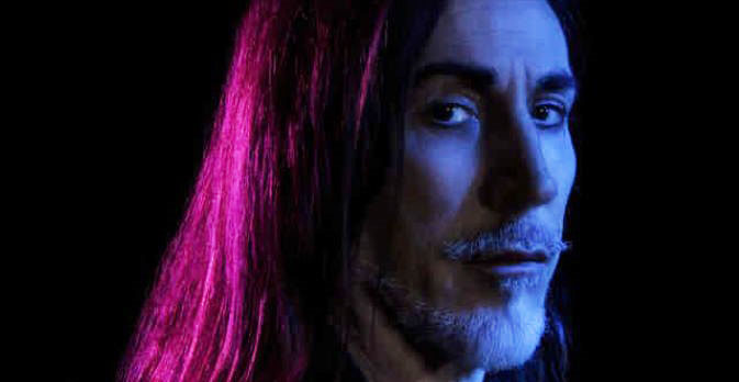 Celebrazioni, disillusioni e piccole iene